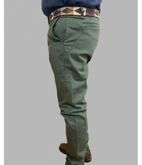 PANTALÓN VERDE MENTA CORTE CHINO TAPERED