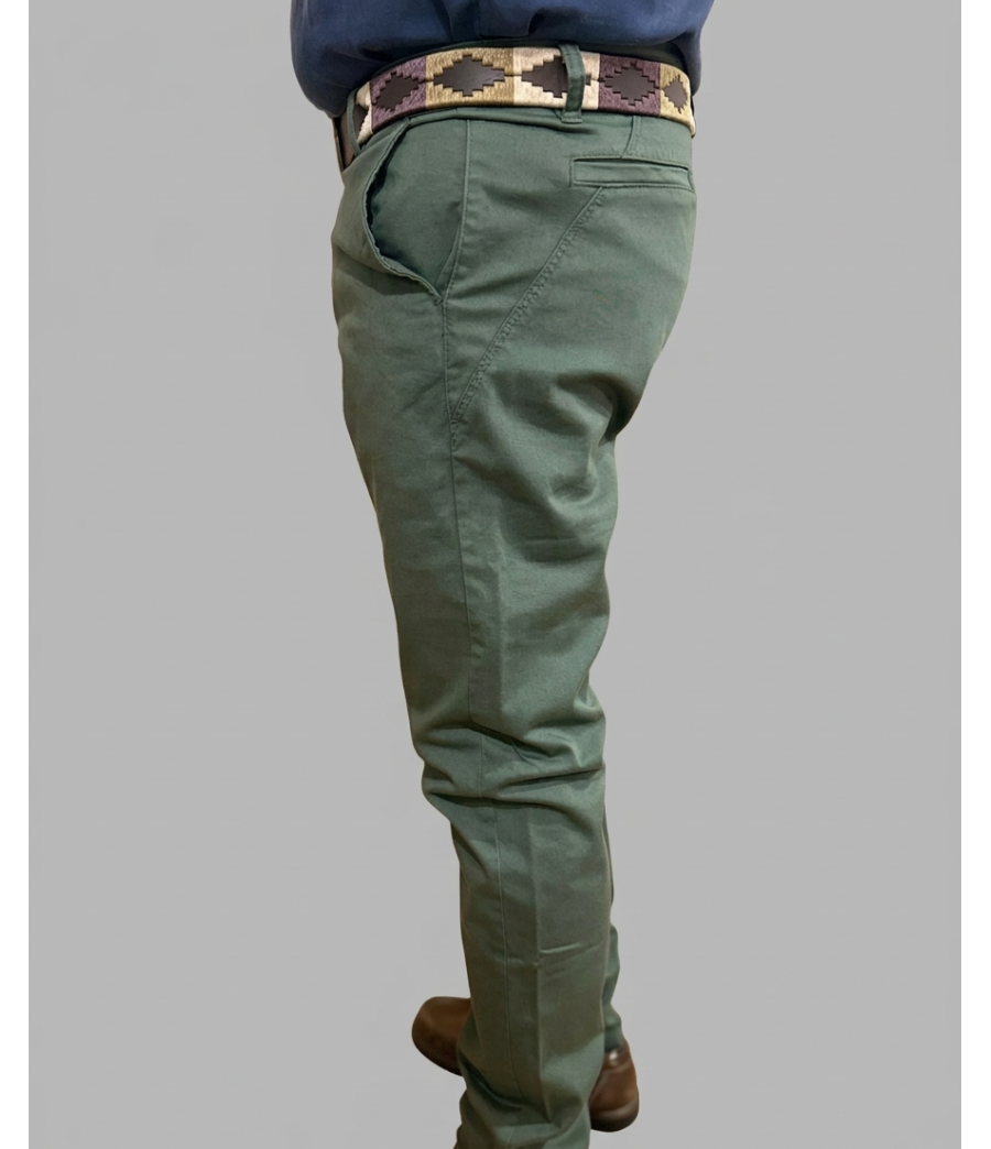 PANTALÓN VERDE MENTA CORTE CHINO TAPERED