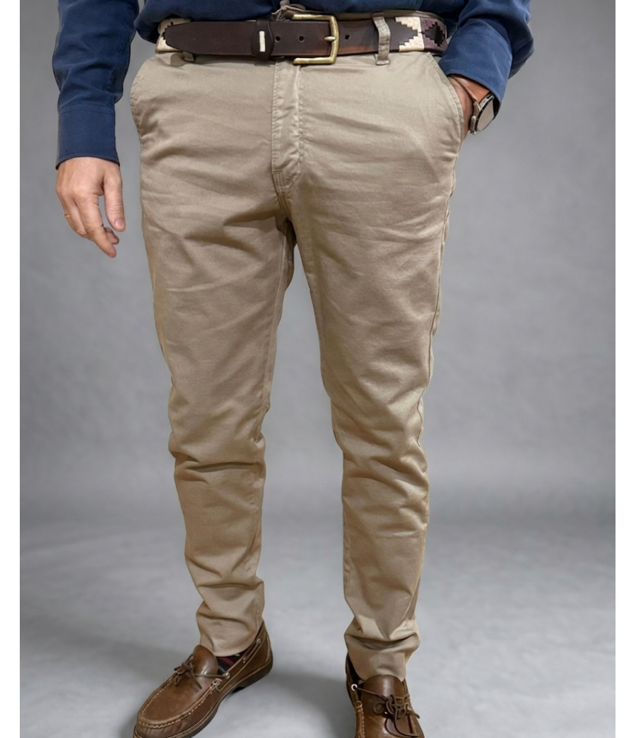 PANTALÓN PIEDRA CORTE CHINO TAPERED