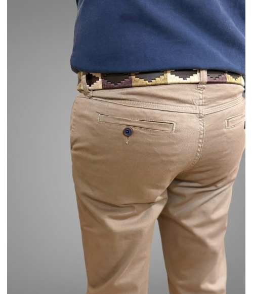 PANTALÓN PIEDRA CORTE CHINO CLÁSICO