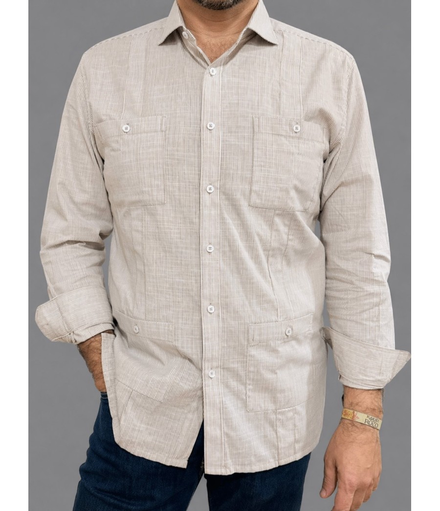 GUAYABERA ARENA TRAMA